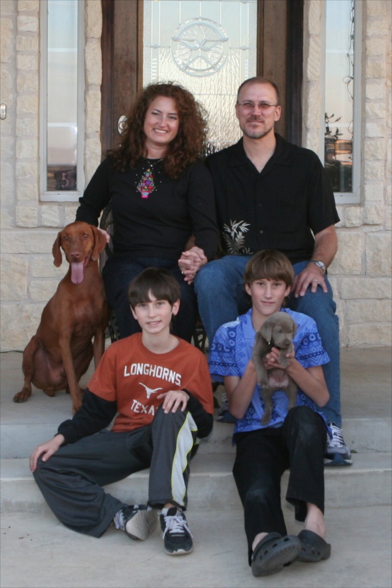 2012-12-24 Hildebrand Travis & Susie.jpg